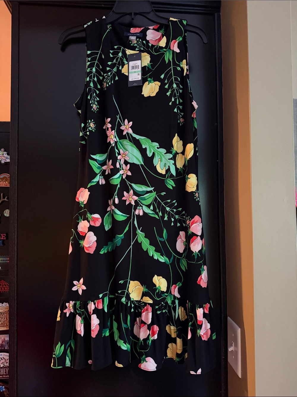 Black Floral Tommy Hilfiger Sleeveless Ruffle-Hem Dress 8